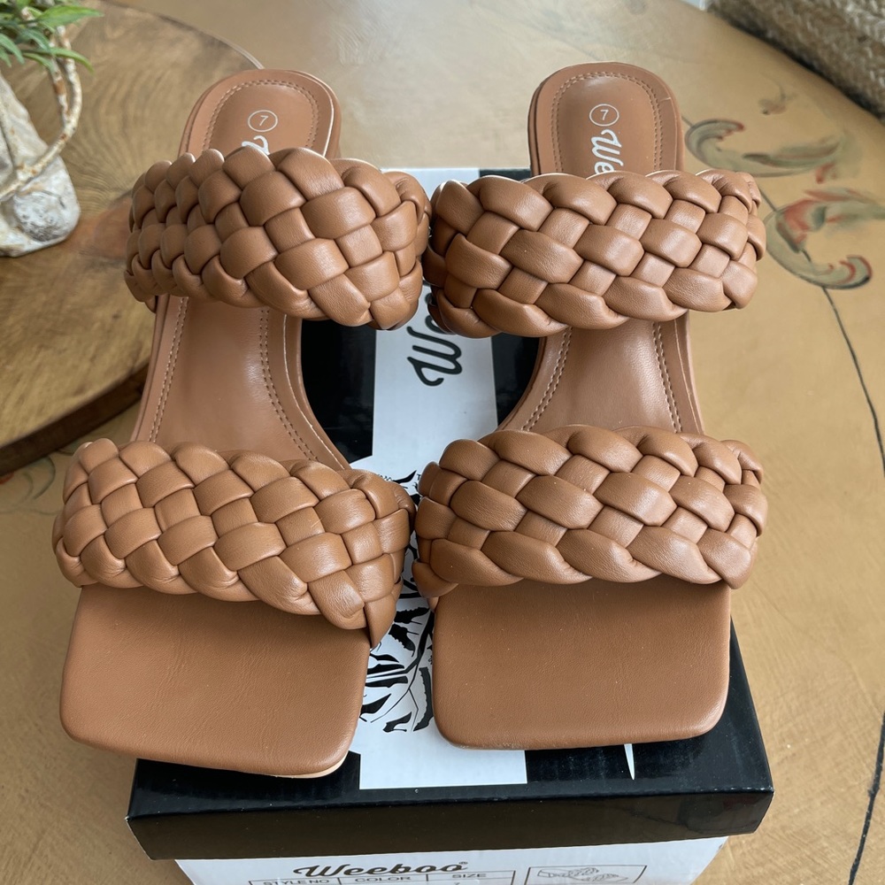 Braided Tan Heels {Size 7} - Picture 1 of 6